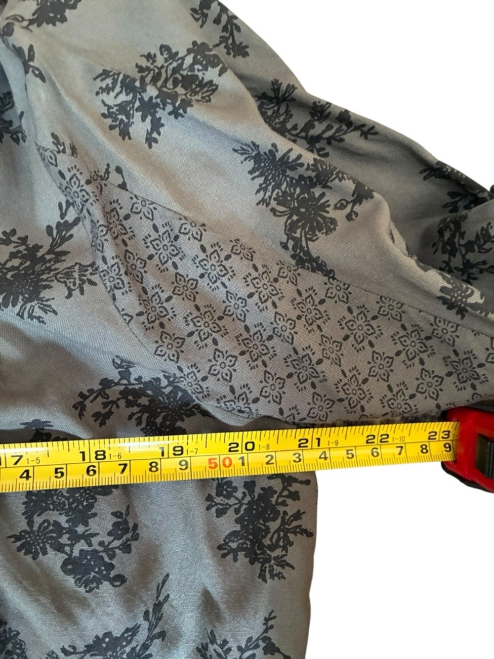 Gray Bohemian Floral Tassel Tie Peasant Blouse - Picture 4 of 5